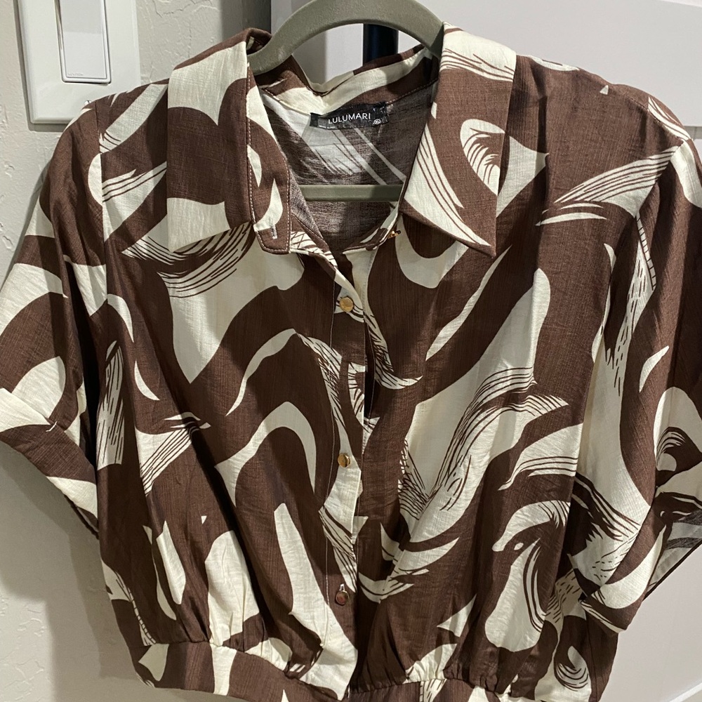 Lulumari (Anthropologie Brand) Brown and White Swirl Blouse